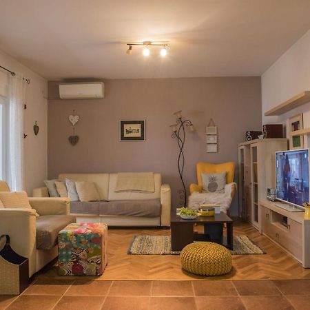 City Apartment Magdalena Zára Kültér fotó
